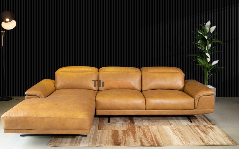 Sofa màu vàng nâu với mặt đệm và tựa lưng chia khoang