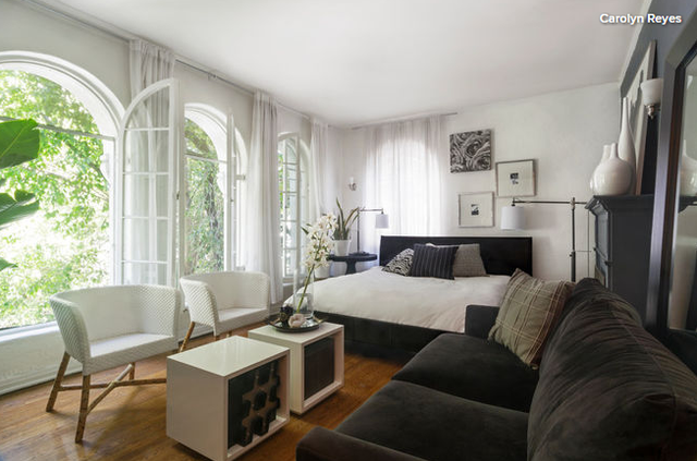 Tận dụng không gian biến phòng khách thành phòng ngủ với chi phí thấp