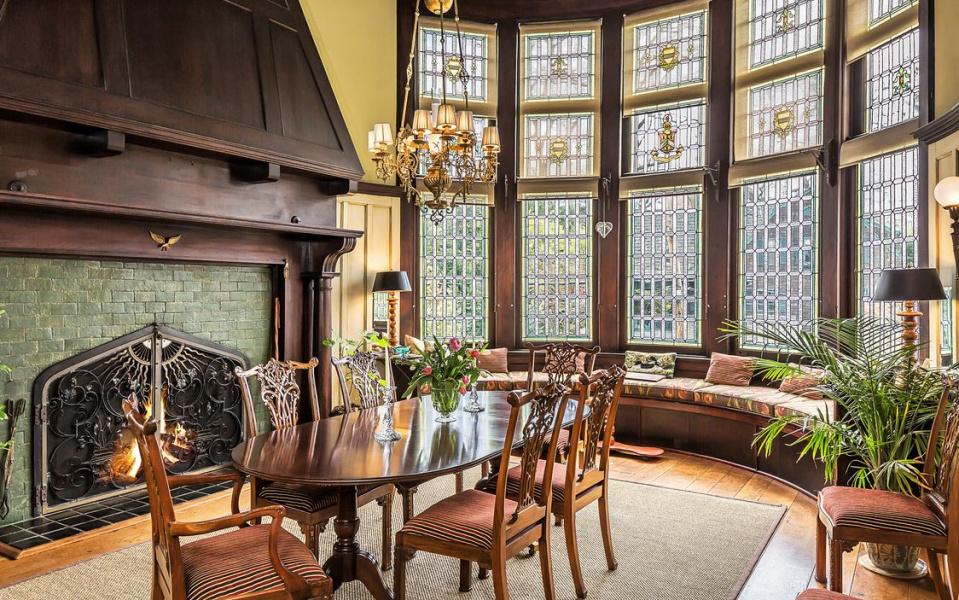 Phong Cách Thiết Kế Nội Thất Queen Anne